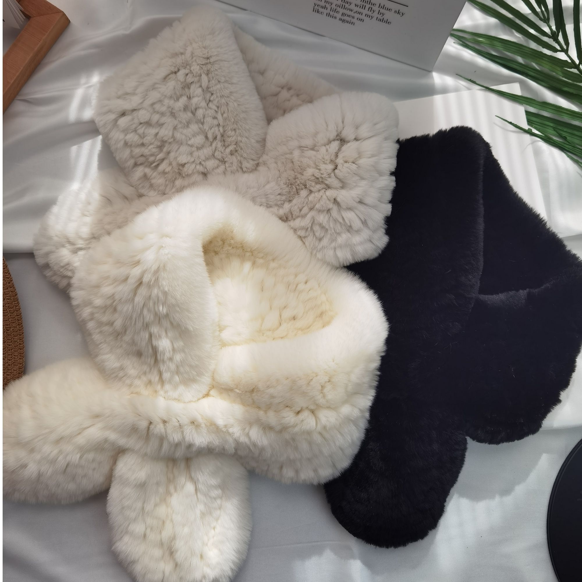 獭兔毛常规款保暖单色成人围巾围脖毛领柔软白色韩版网红