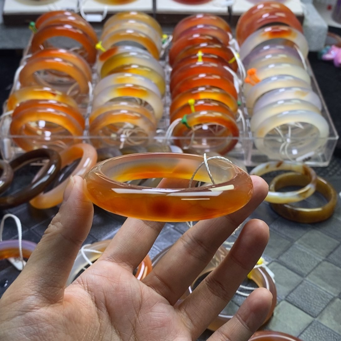 手镯玛瑙/玉髓未镶嵌猫**咪