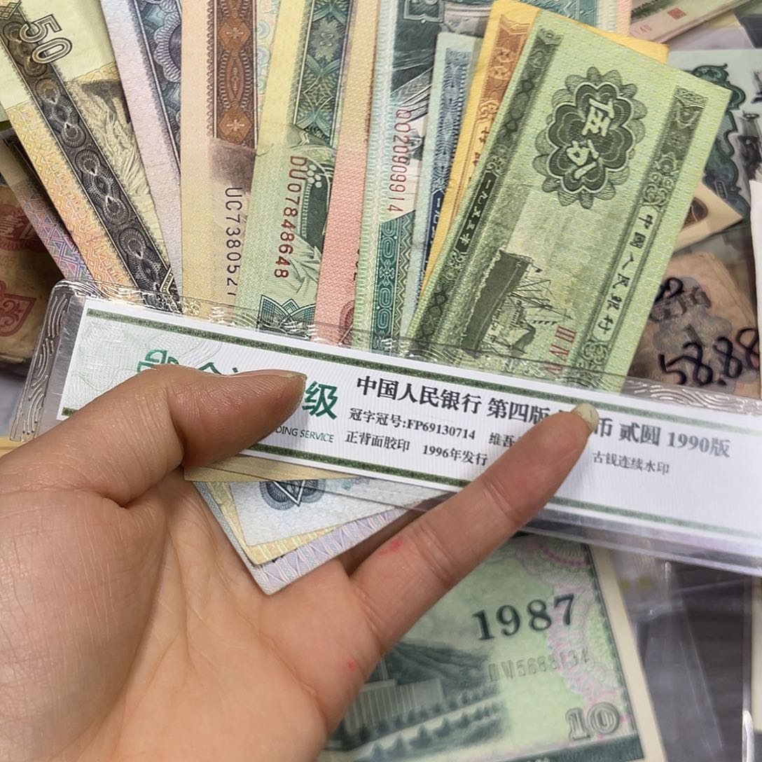 樱****子退市钱原图发货12张