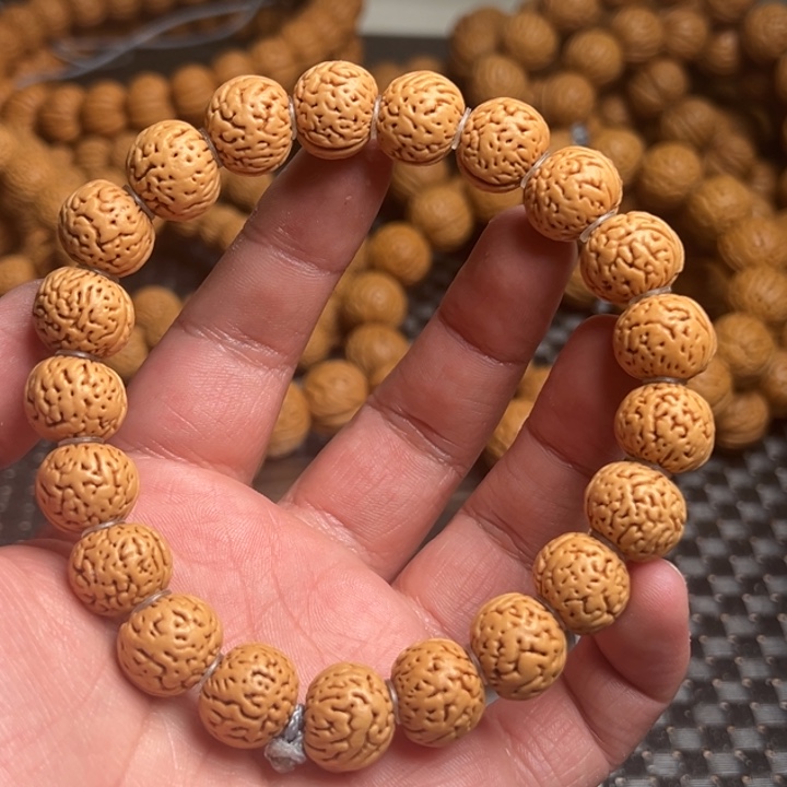 桃核手串闪*野生脑纹小金豆