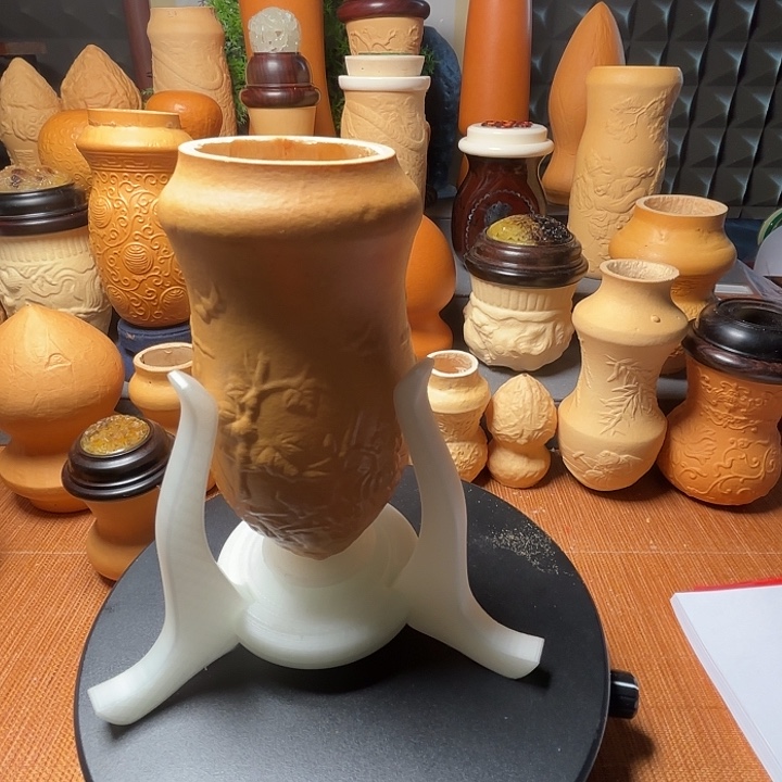 给哥哥哈哈哈哈他天天