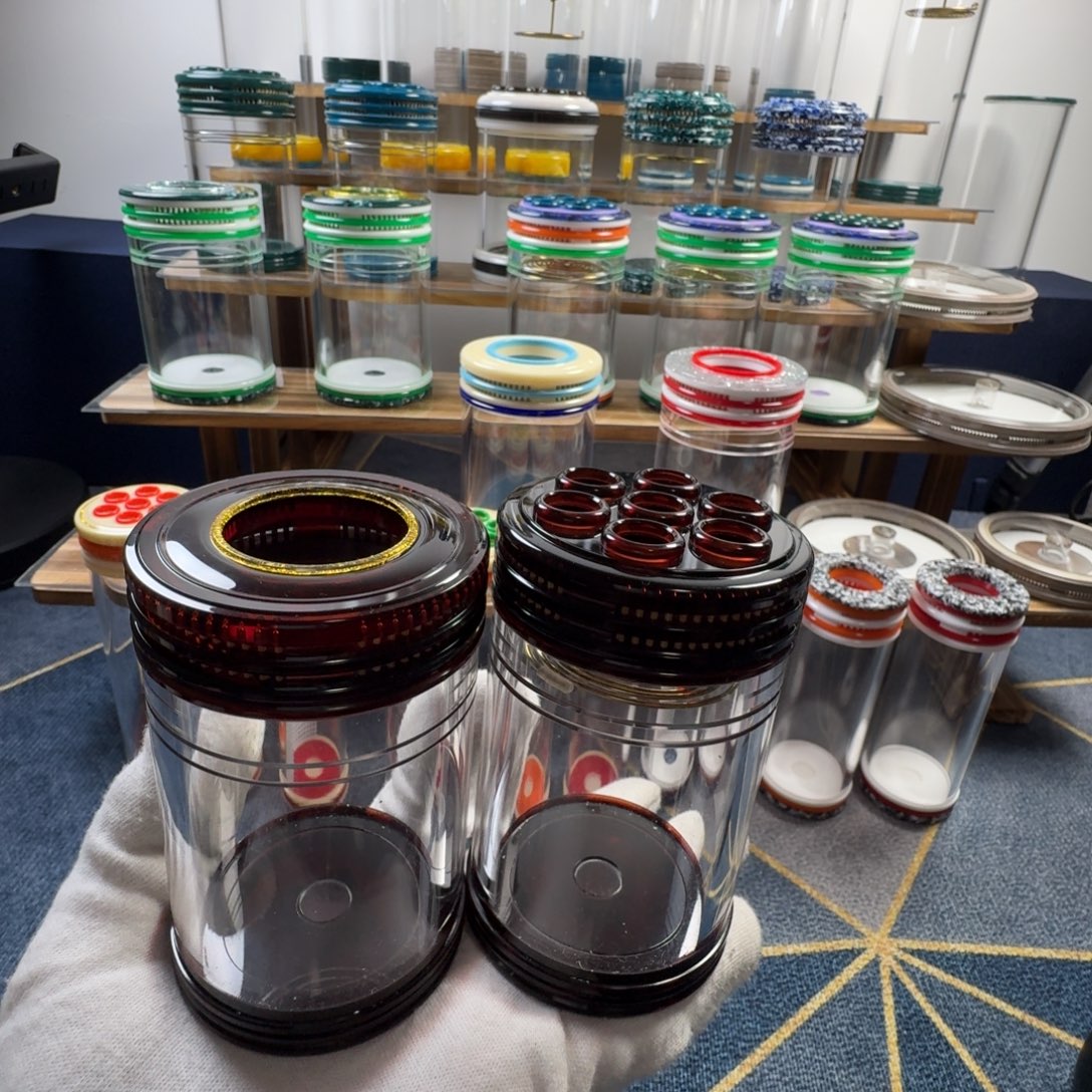 s***a天津谭茶色独眼七孔对罐