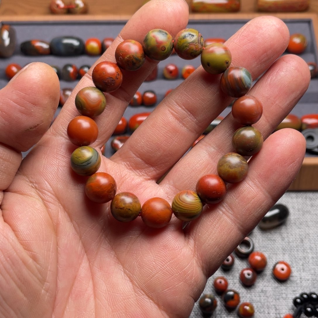 南红玛瑙手链合金