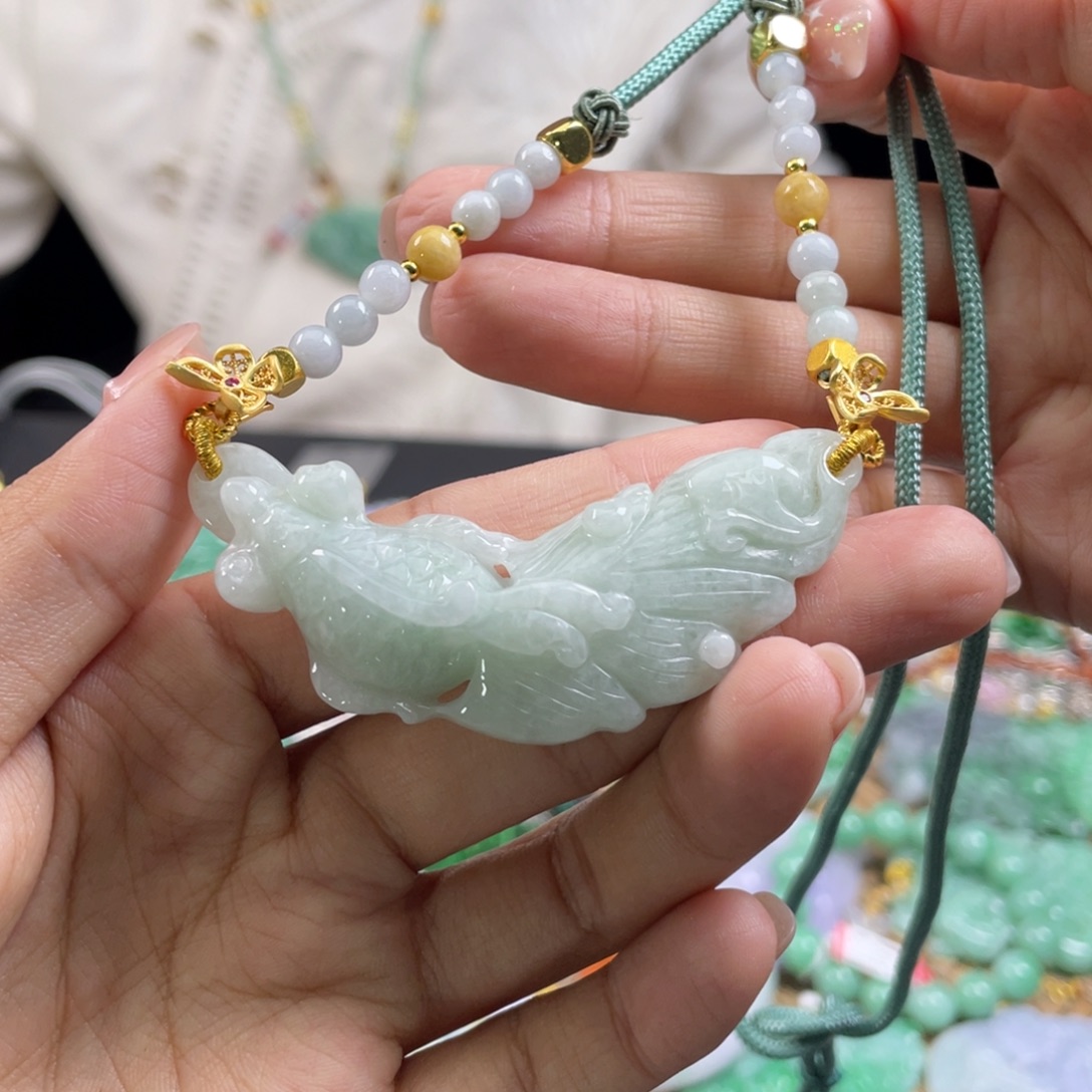 翡翠未镶嵌颈饰代编织