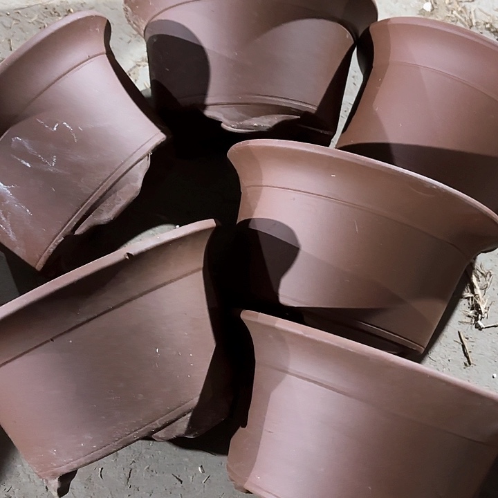 紫砂花盆100-6。 22.5-12.5