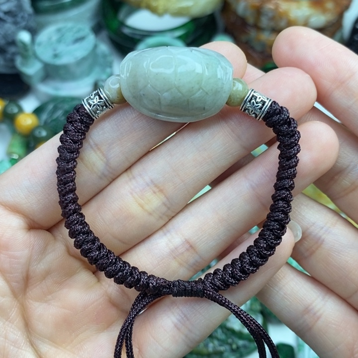 颈饰未镶嵌翡翠吊坠