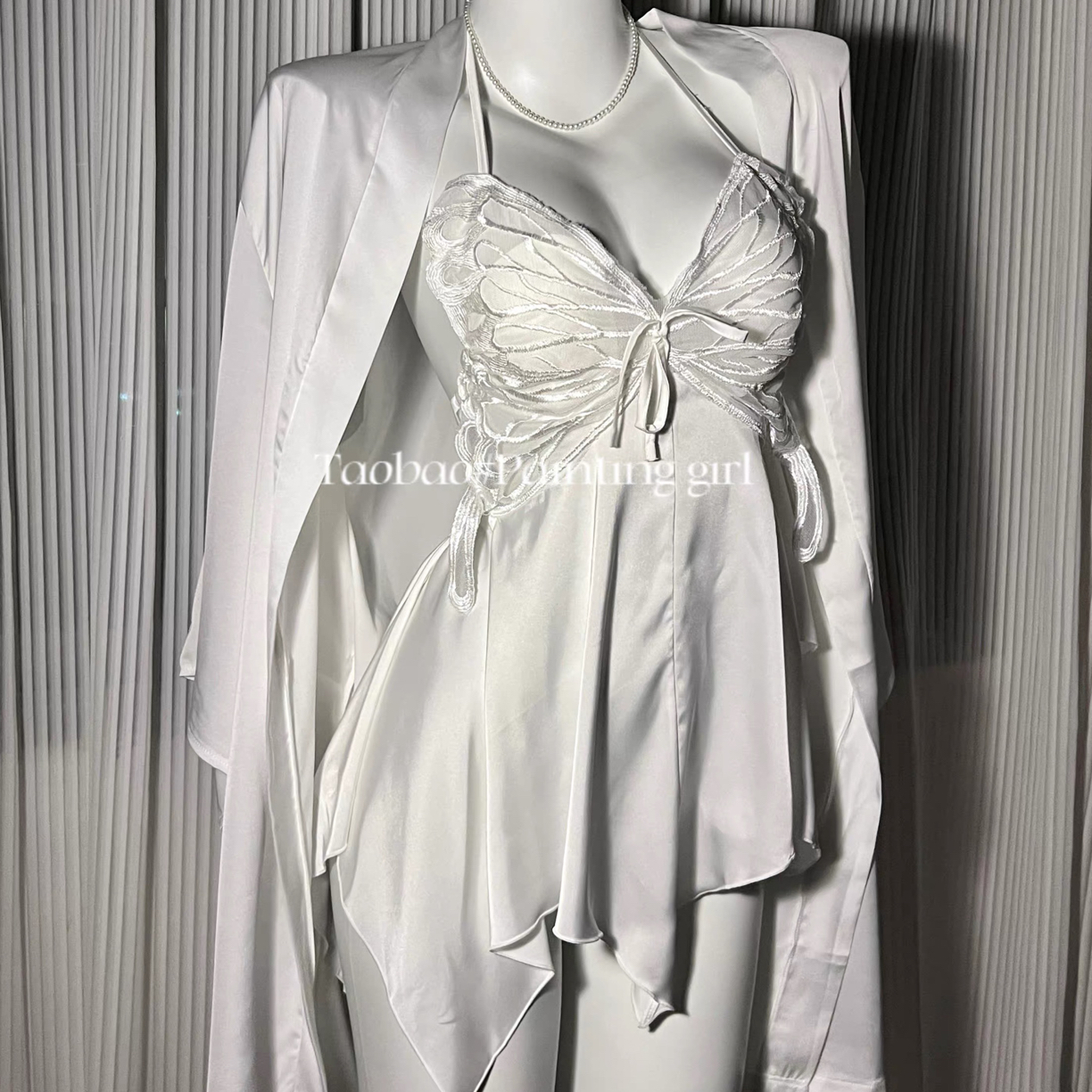 大蝴蝶带垫垫挂脖后背可调节不规则大裙摆冰丝裙