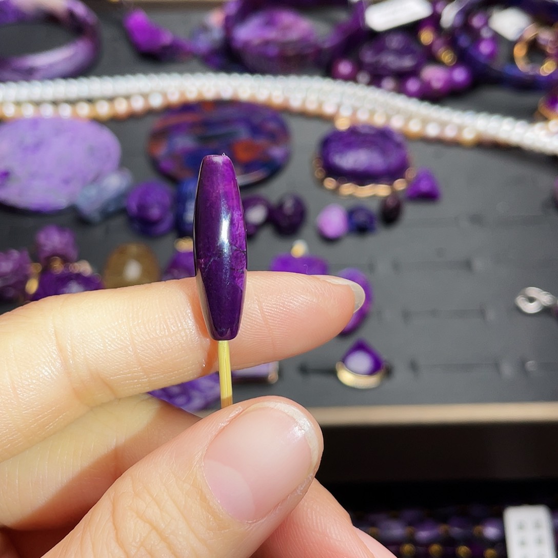 苏纪石（舒俱来）筒珠未镶嵌