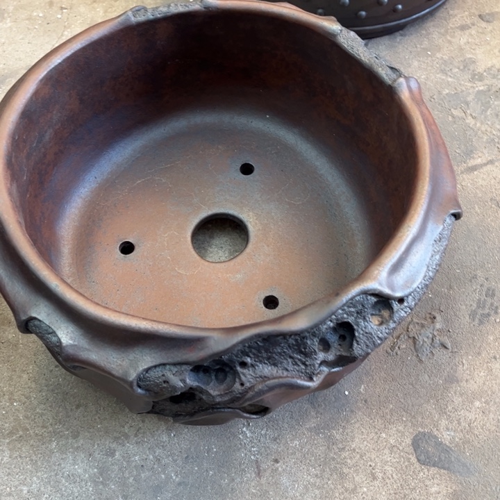 狗***花紫砂花盆宜兴紫砂工艺厂