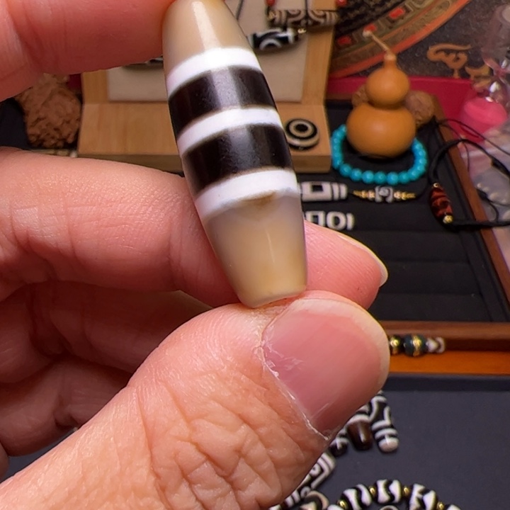 未镶嵌颈饰玛瑙/玉髓