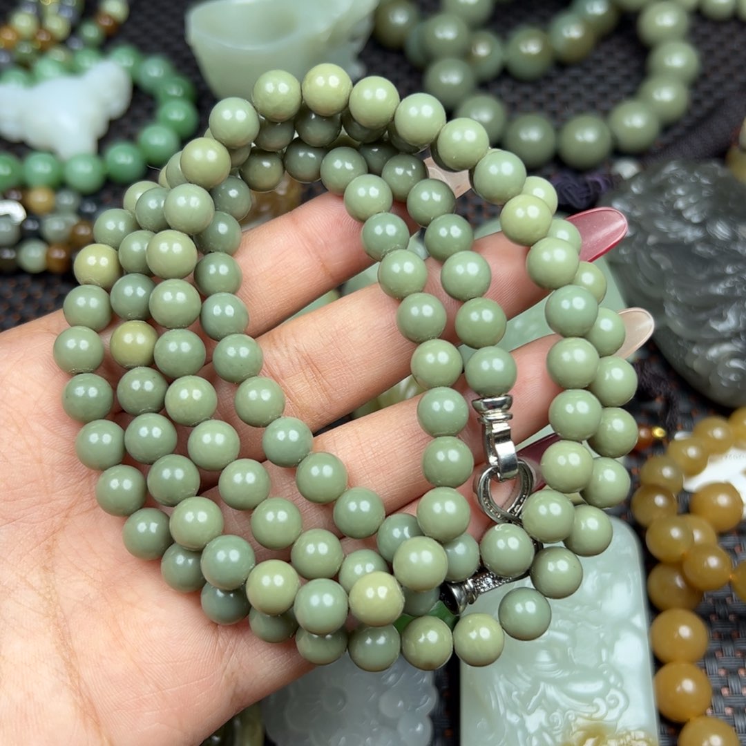 和田玉吊坠未镶嵌