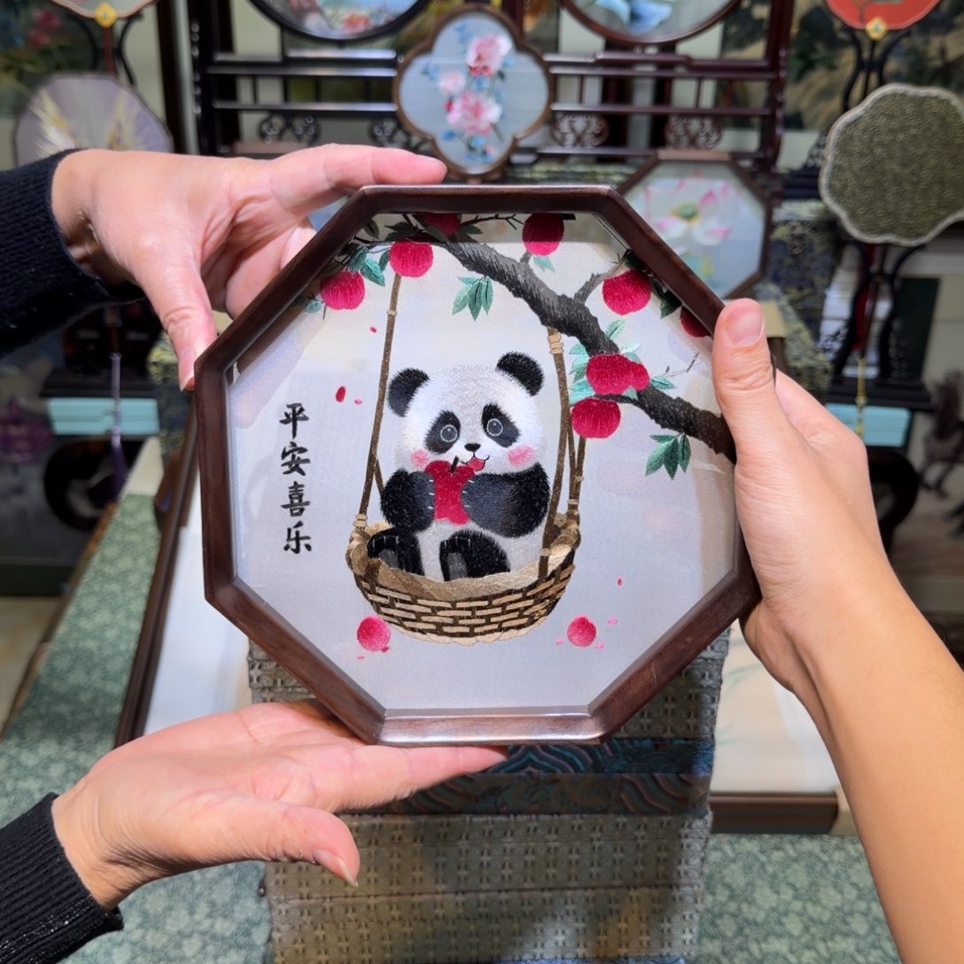 刺绣手工苏绣工艺制作技艺精湛