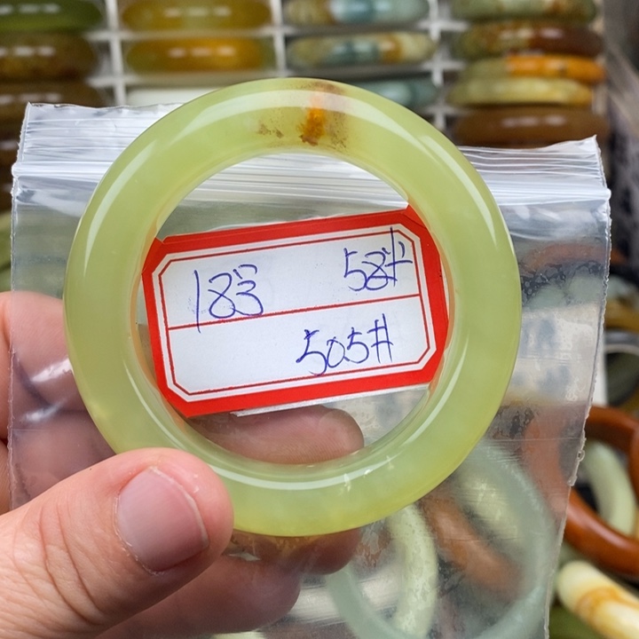 未镶嵌蛇纹石玉手绳