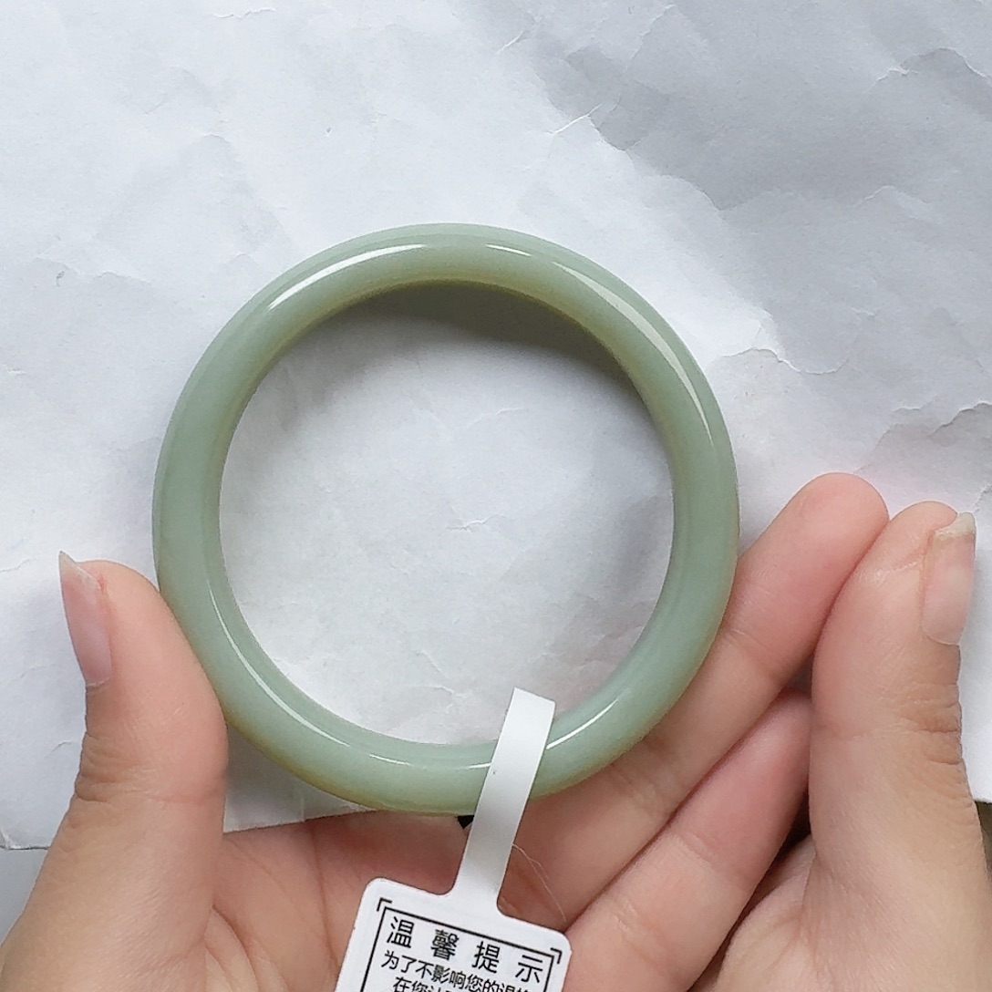 和田玉手镯YY53.5未镶嵌