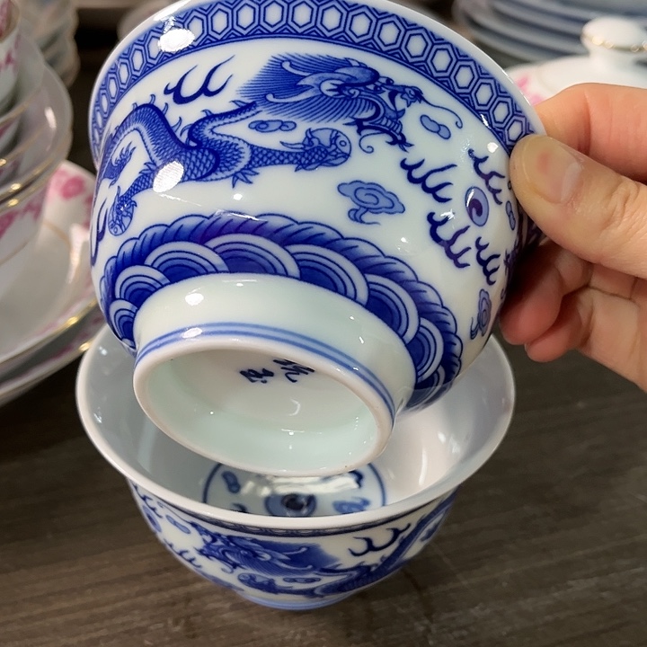 瓷片直径12厘米，发2个