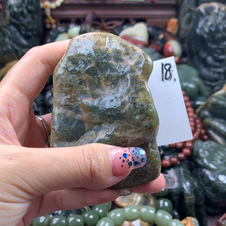 透闪石质玉未镶嵌手把