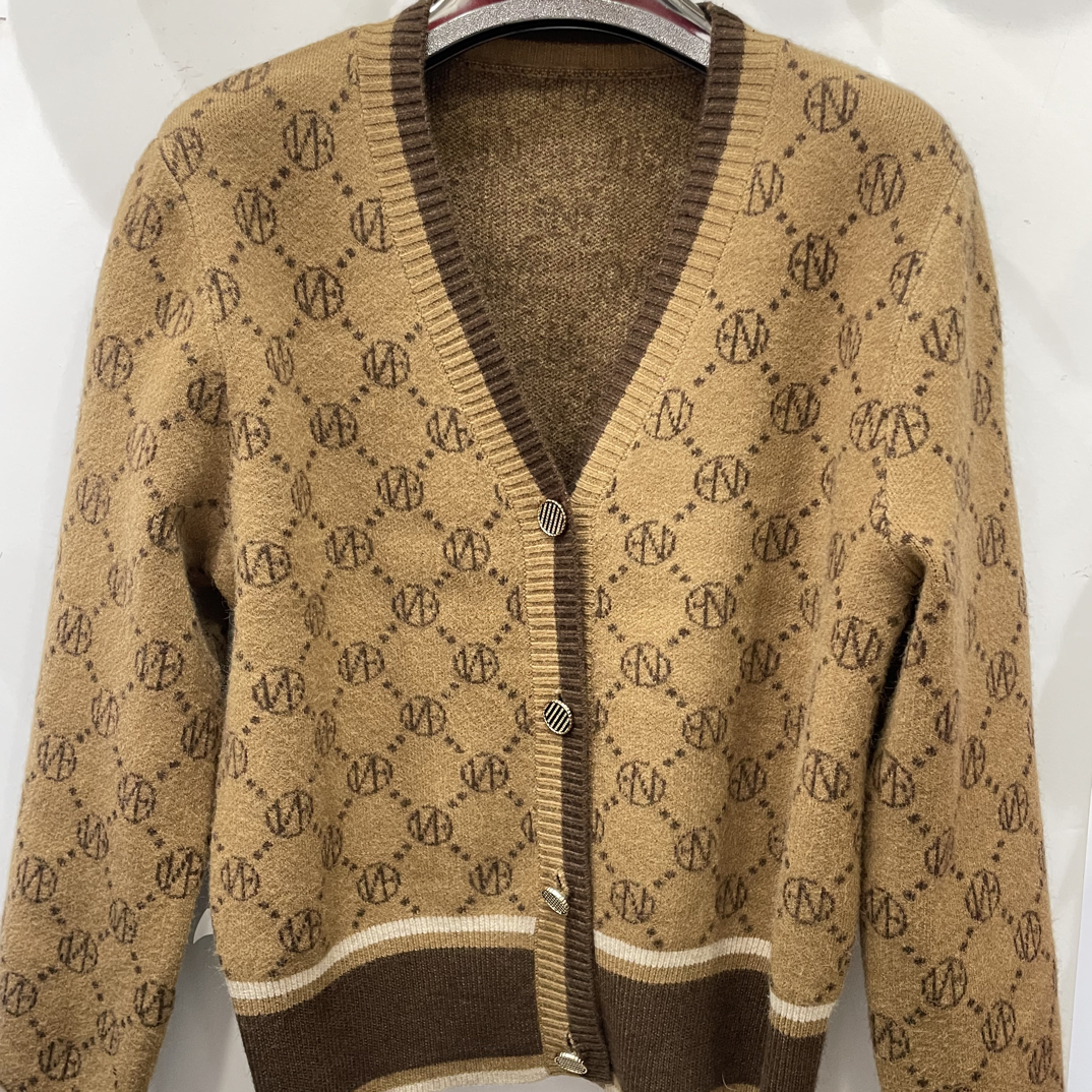 秋冬提花V领针织开衫女宽松显瘦百搭气质时尚毛衣外套外搭