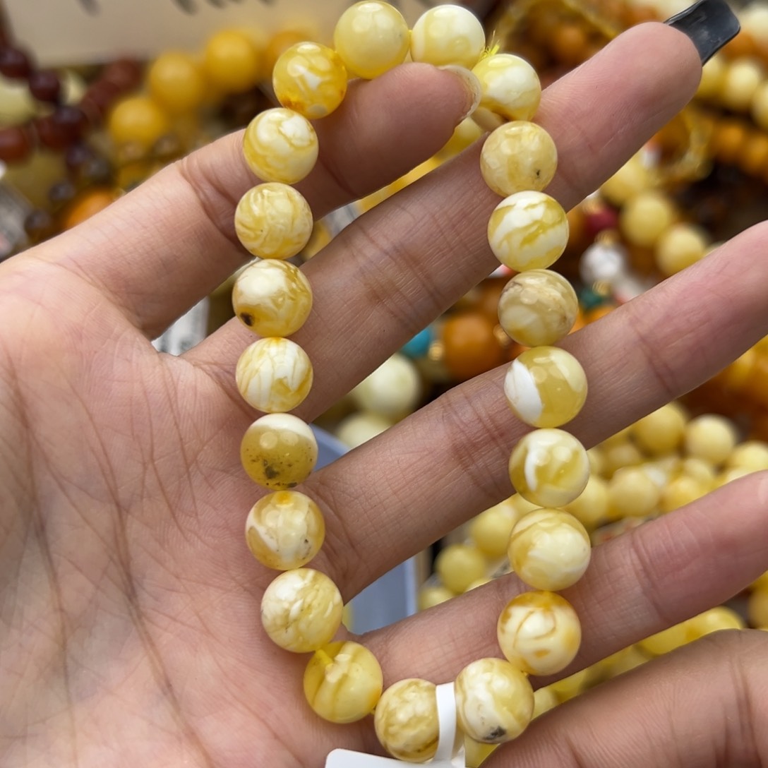 琥珀珠宝奇石未镶嵌