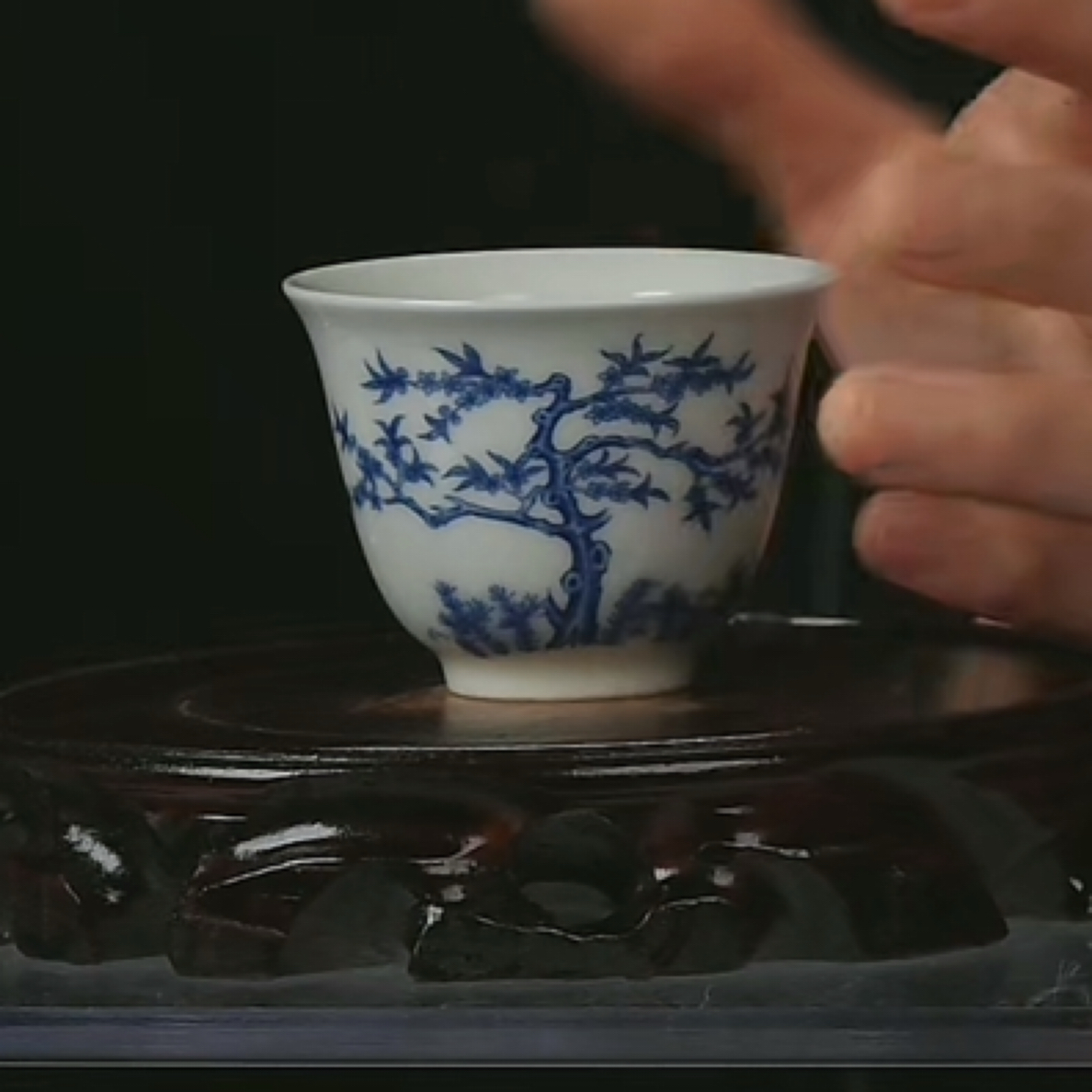 M青花十二花神杯之一