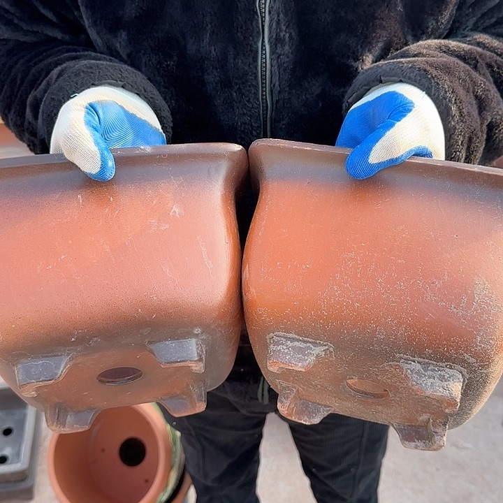 紫砂花盆瑕疵和瑕疵都是