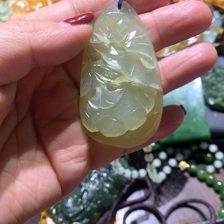 岫玉毛衣链未镶嵌