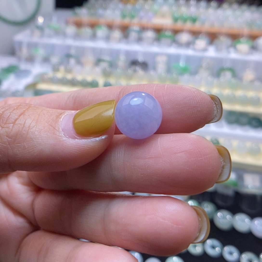 翡翠未镶嵌颈饰11.9粉紫