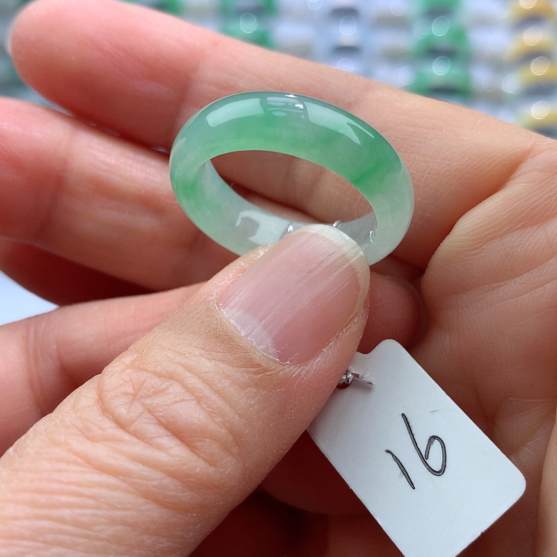 翡翠戒指未镶嵌16号