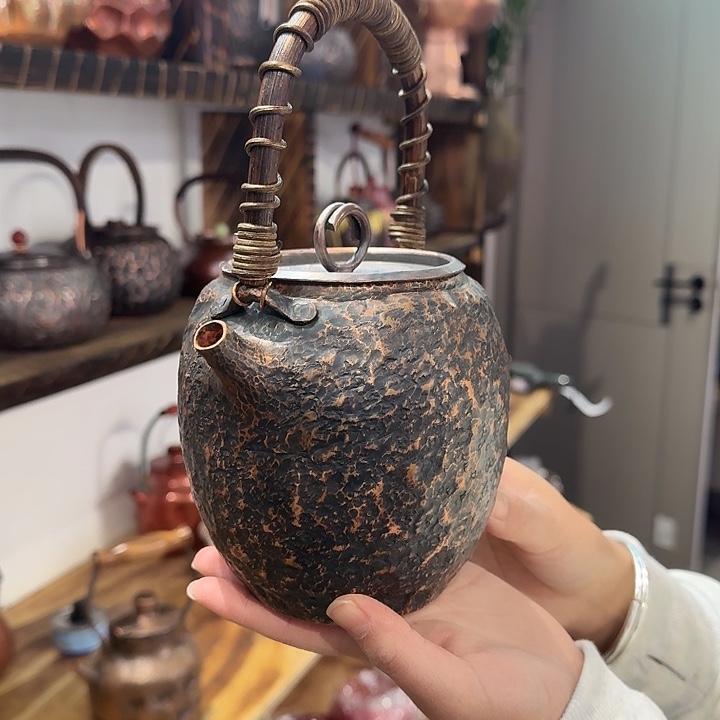 紫铜手工制作摆件一个
