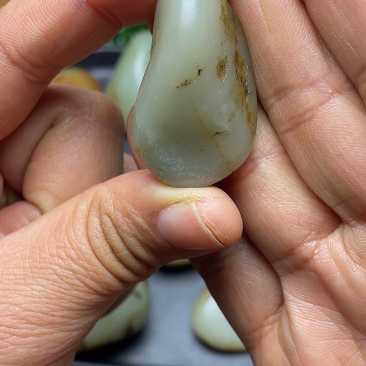 和田玉（子料）未镶嵌珠宝半成品