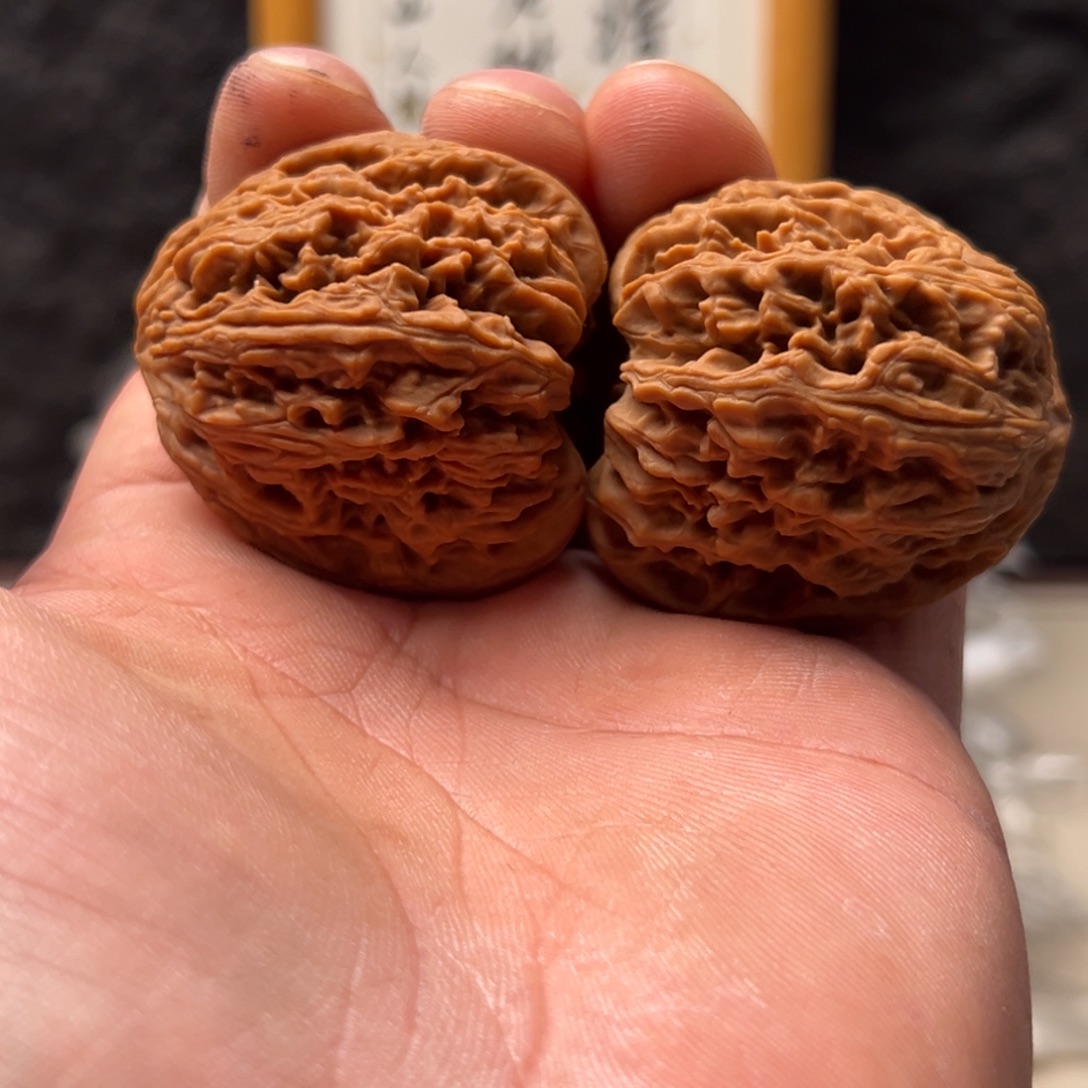 游***水把件文玩核桃南疆42色差