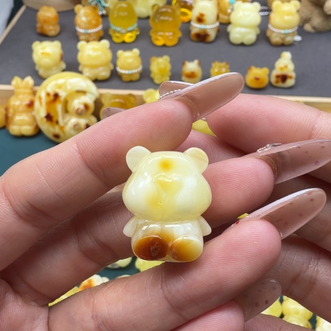 琥珀未镶嵌裸石蜜蜡