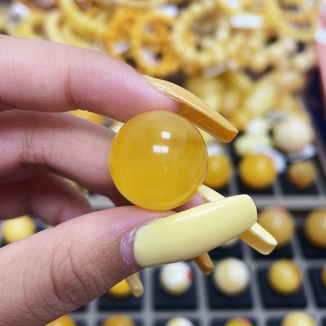 未镶嵌琥珀珠宝奇石19.0mm圆珠