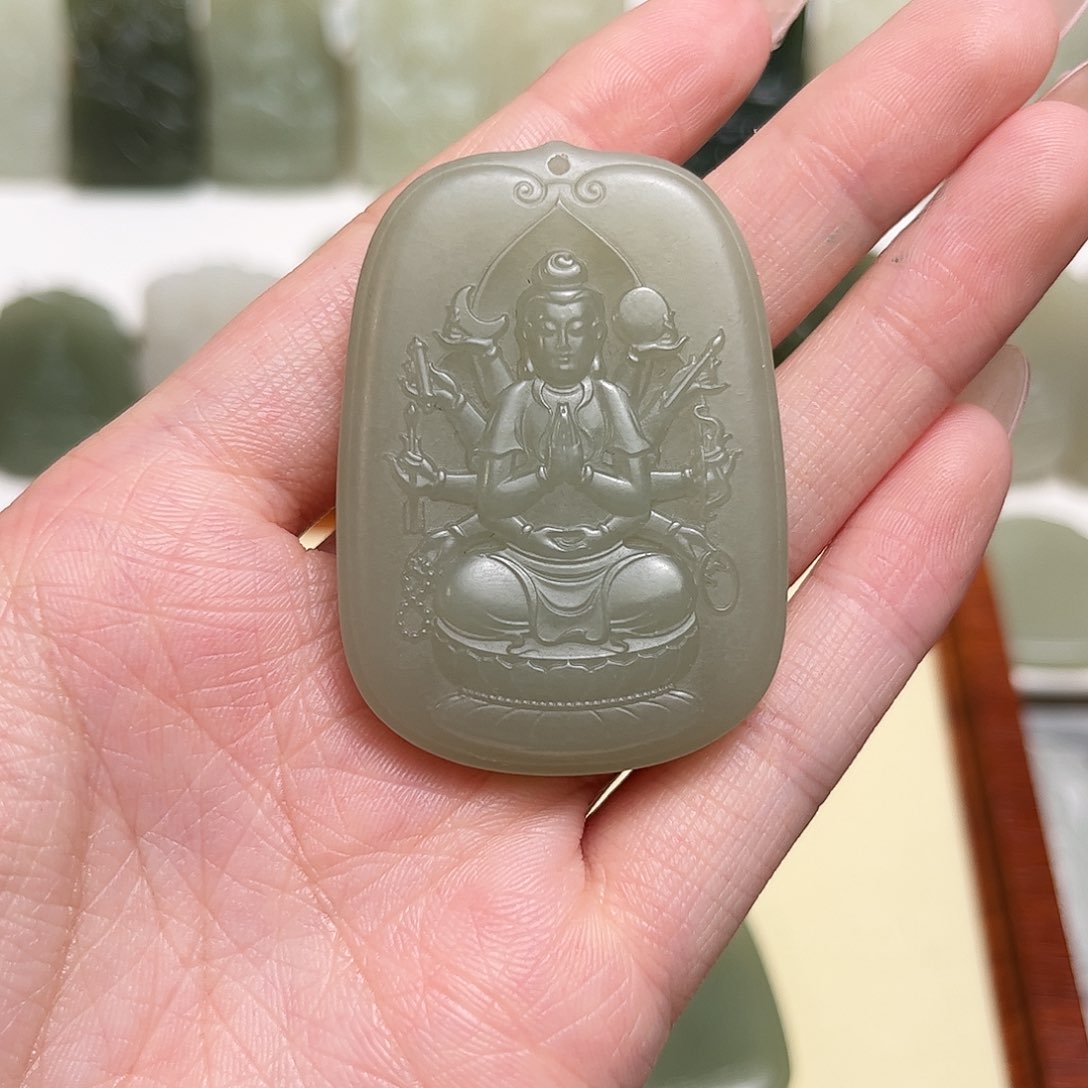 和田玉颈饰未镶嵌日****L