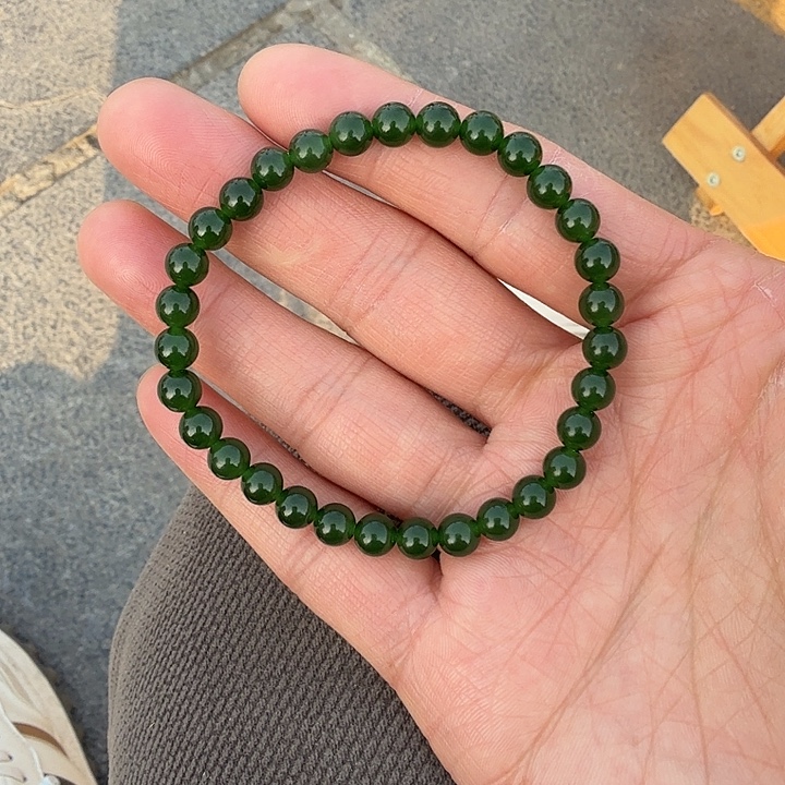 和田玉（碧玉）未镶嵌手链