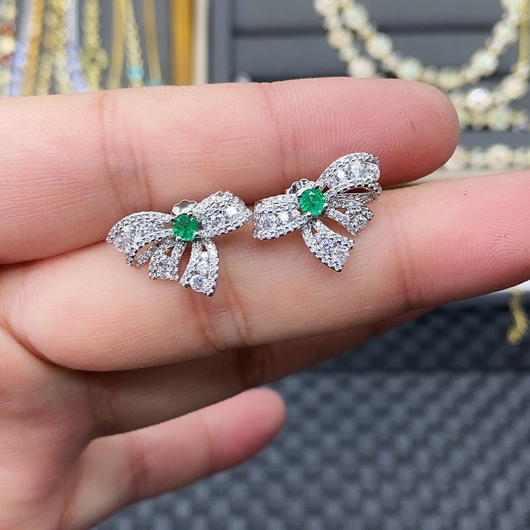 祖母绿耳饰银S925镶嵌