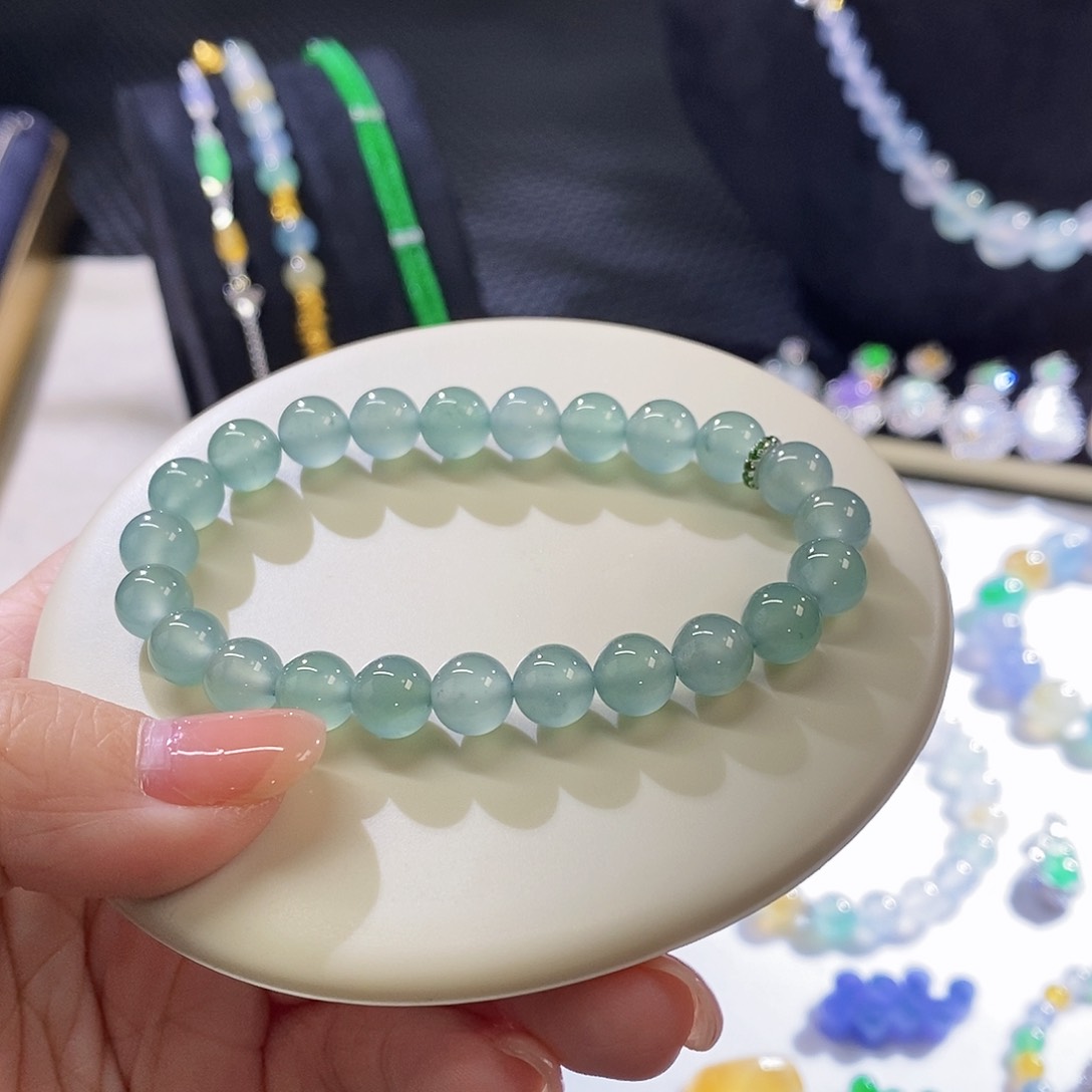 翡翠把件未镶嵌单圈