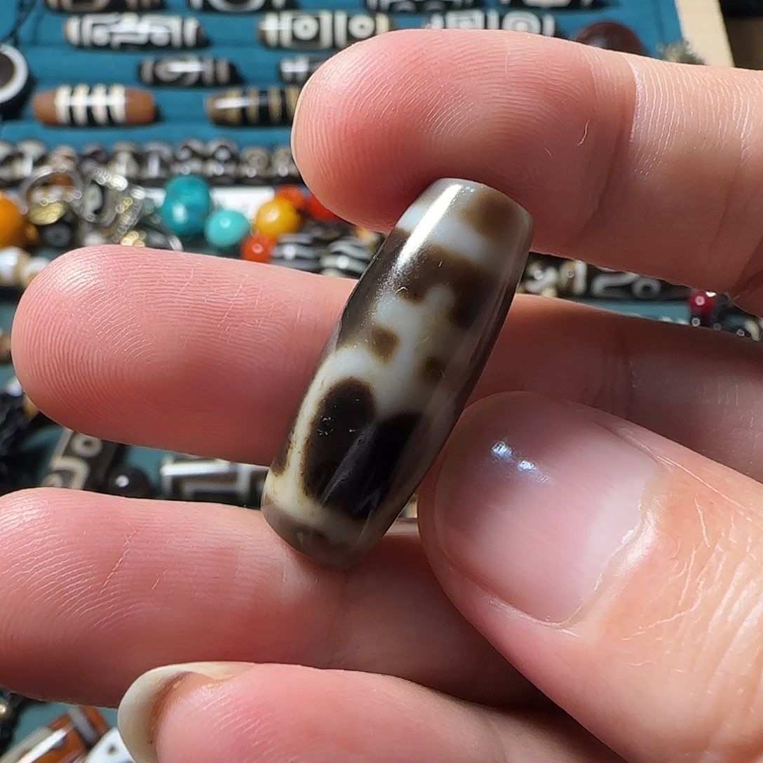 玛瑙/玉髓颈饰合金