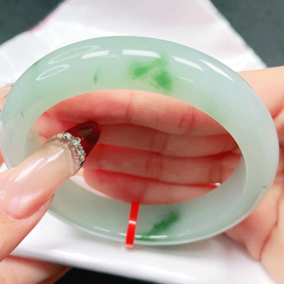 翡翠未镶嵌手镯56