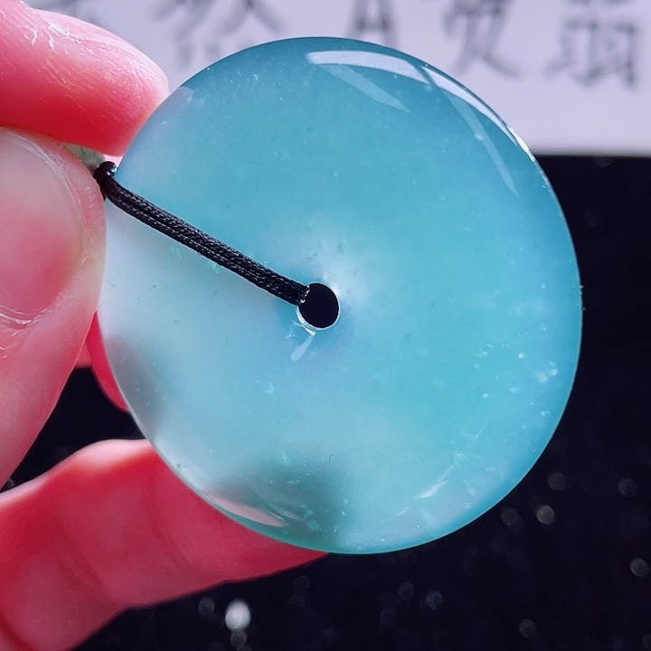 翡翠颈饰未镶嵌999999999