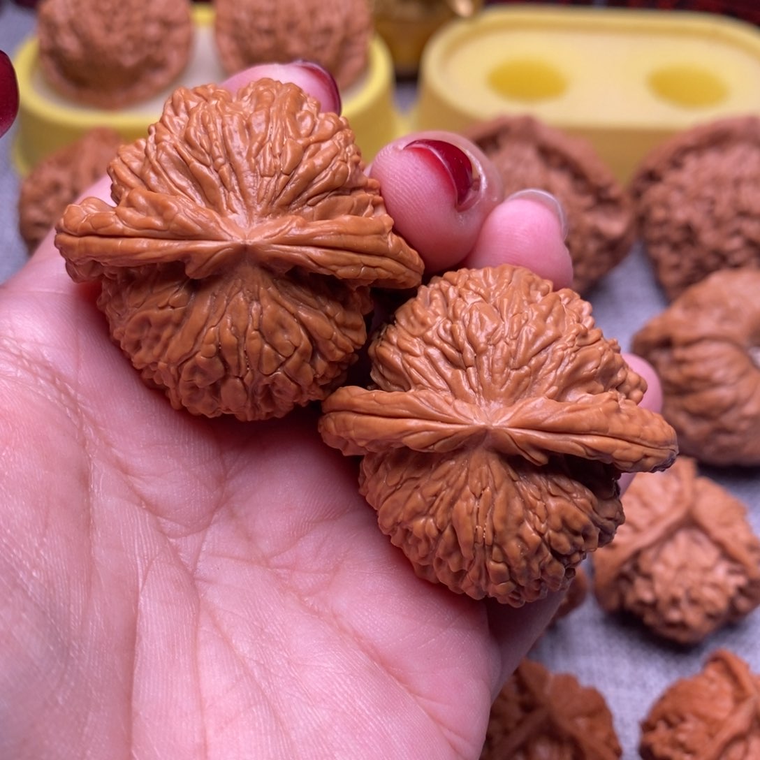 文玩核桃把件张**辘毕业白狮子43+全品 