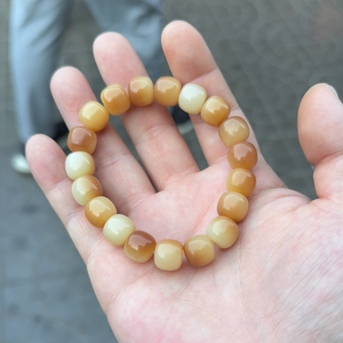 菩提根渐变焦糖色手串