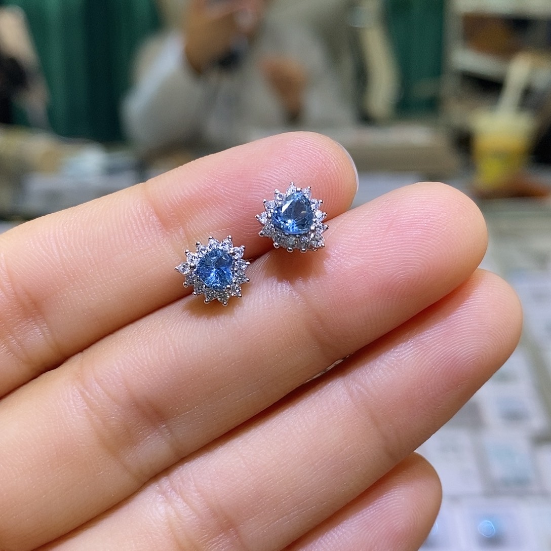 耳饰银S925镶嵌海蓝宝石天然海蓝宝