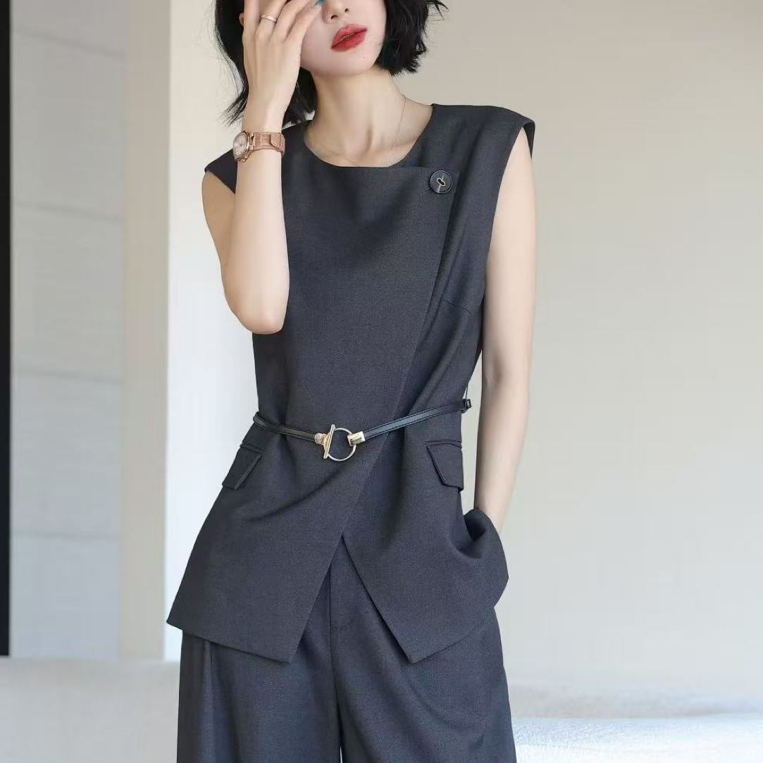 25911秋季网红新款时尚百搭高端气质马甲阔腿裤两件套女