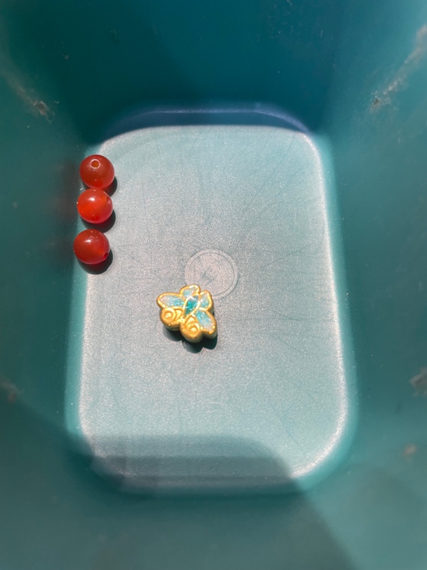                足金a1    加 玛 瑙