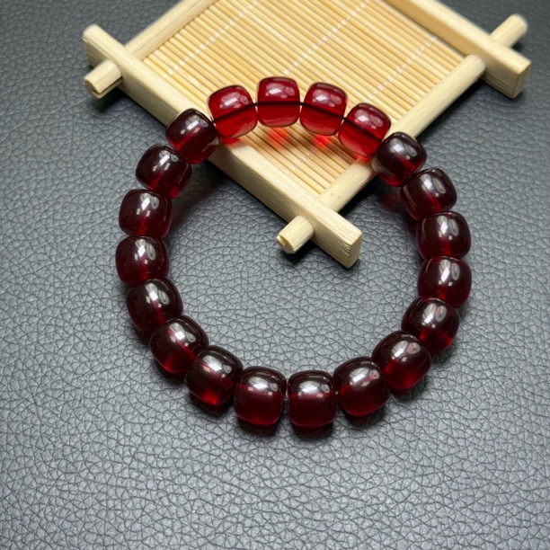 盛世典藏甄选直切血魄手串 109