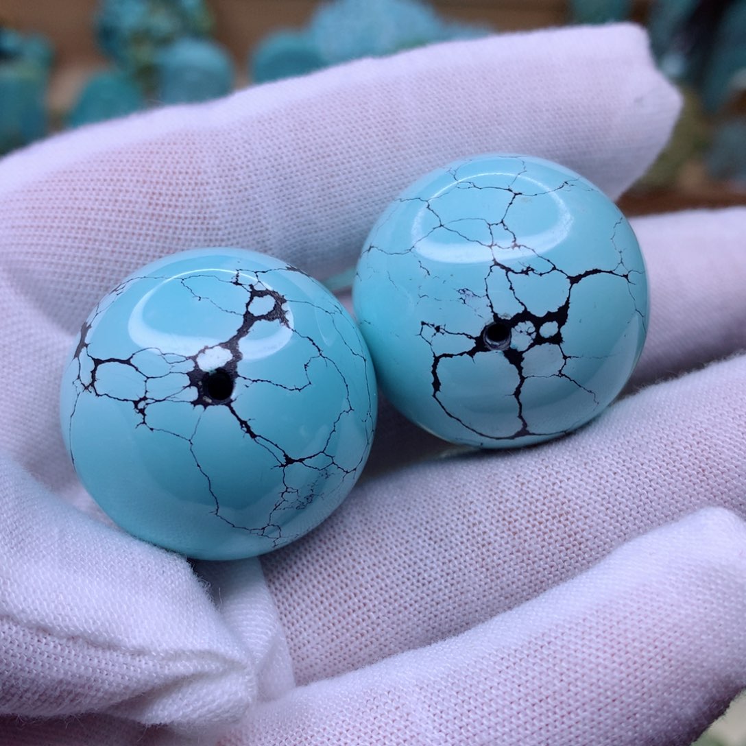 绿松石颈饰未镶嵌藕*