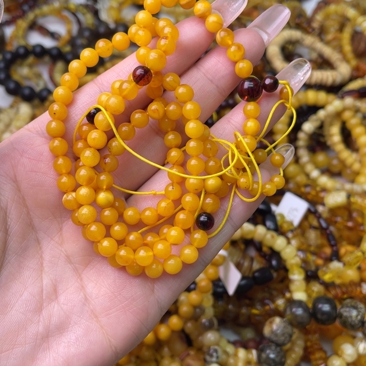 M***姐琥珀未镶嵌珠宝奇石