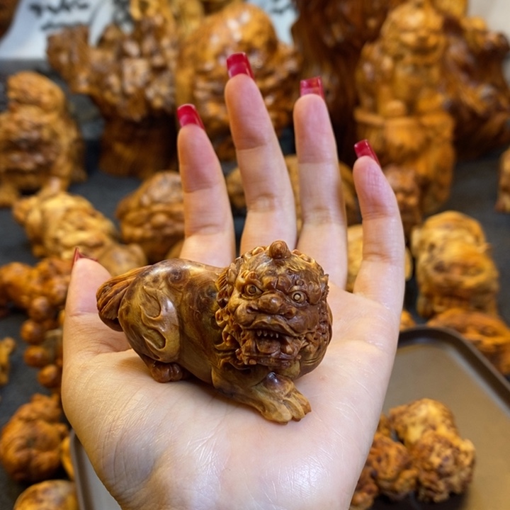 恰***汤崖柏貔貅手把件手把件