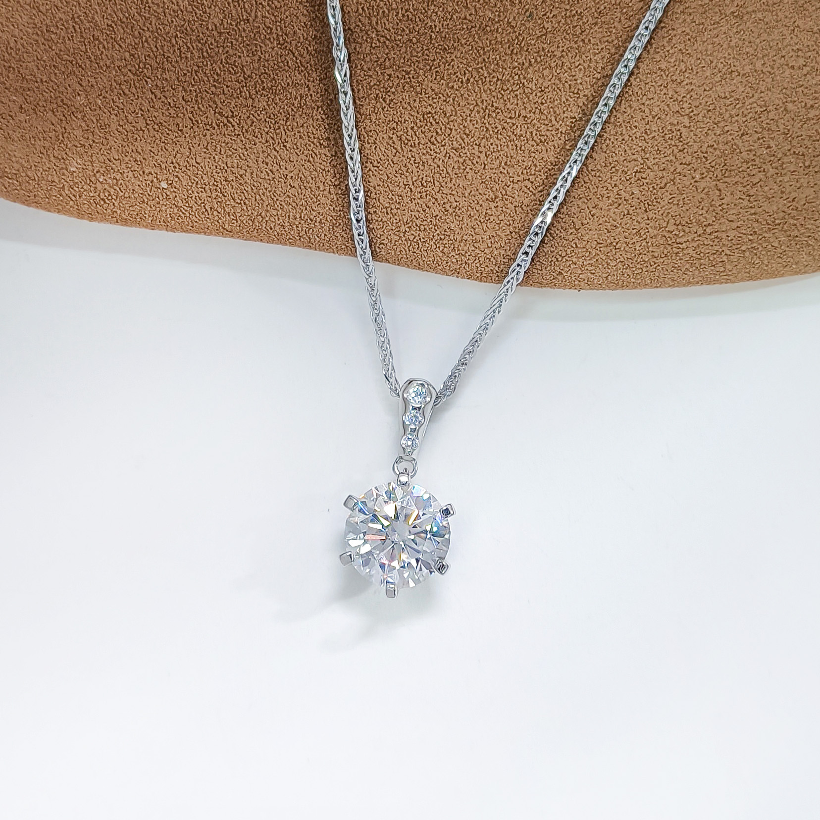 坠链均925银莫桑石 925银莫桑石项链 WFXLM-008190【云纱雪亭】项链