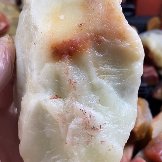 寿山石怀**朴寿山品种石原石毛料